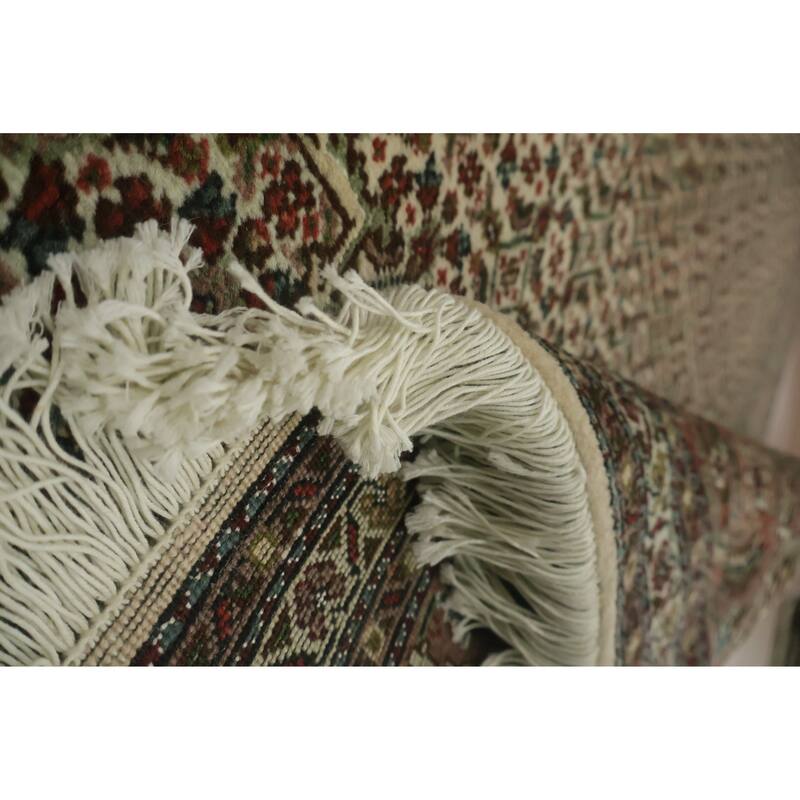 Hand Knotted Oriental 100% Wool Carpet Traditional Geometric Beige & Ivories Tabriz-Mahi Area Rug - 6' 5'' X 9' 9''