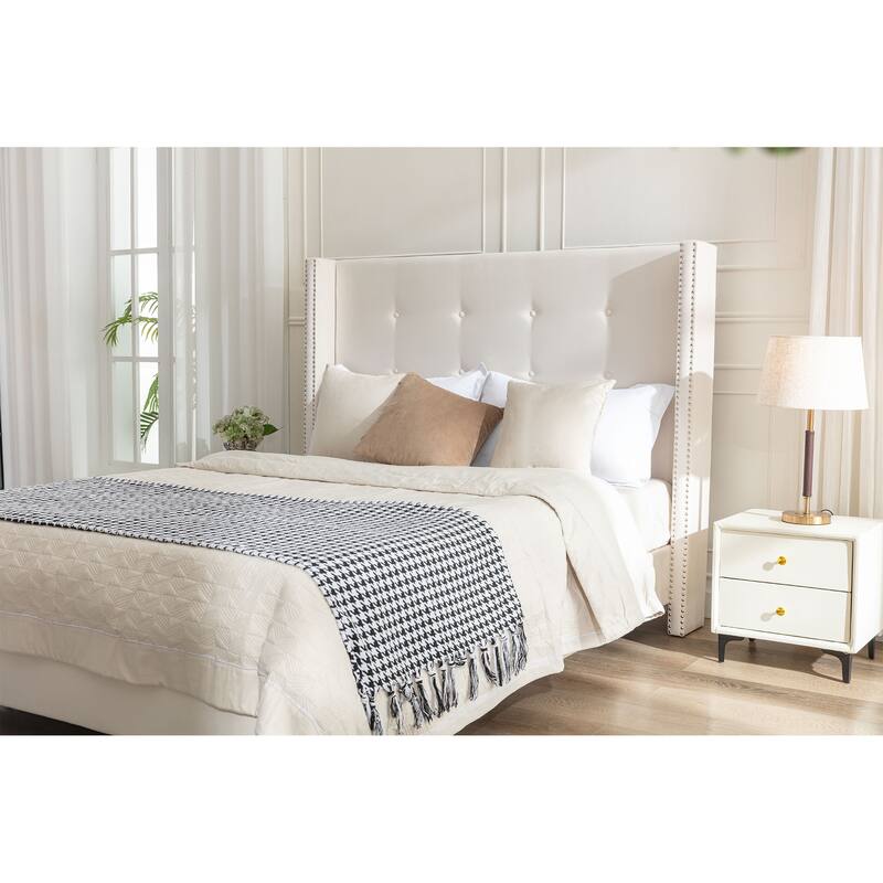 54" High Headboard Peyton Upholstered King Bed