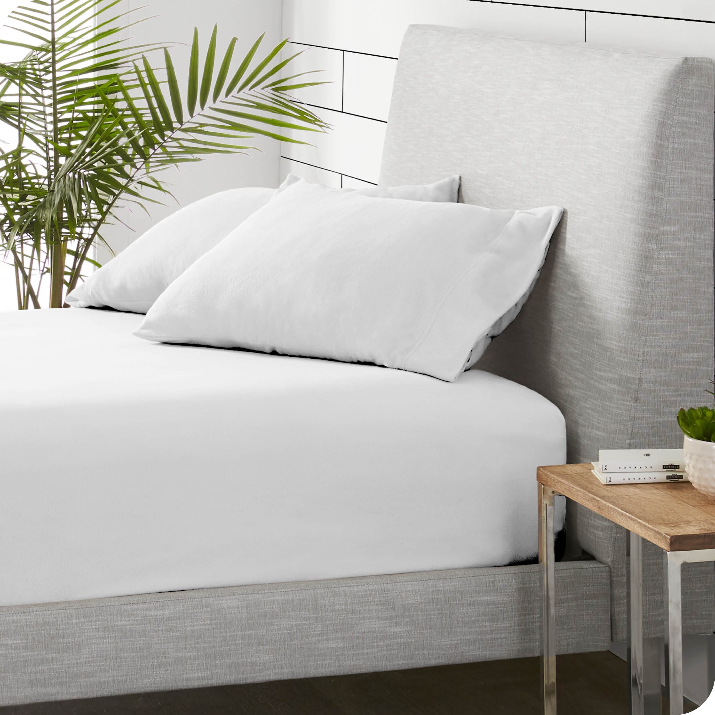 Fleece best sale bottom sheet
