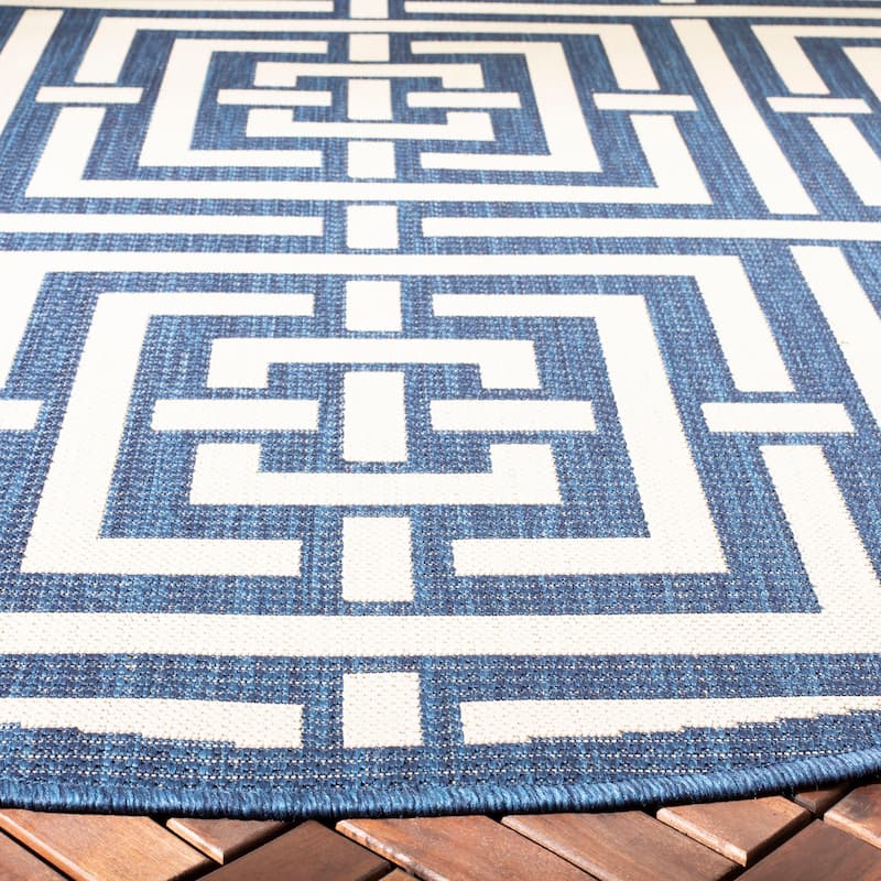 SAFAVIEH Courtyard Ginger Indoor/ Outdoor Waterproof Patio Backyard Rug
