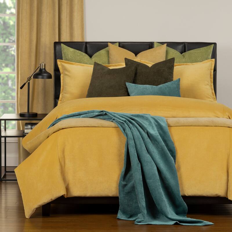 Mixology Padma 7 Piece Duvet Cover and Insert Set