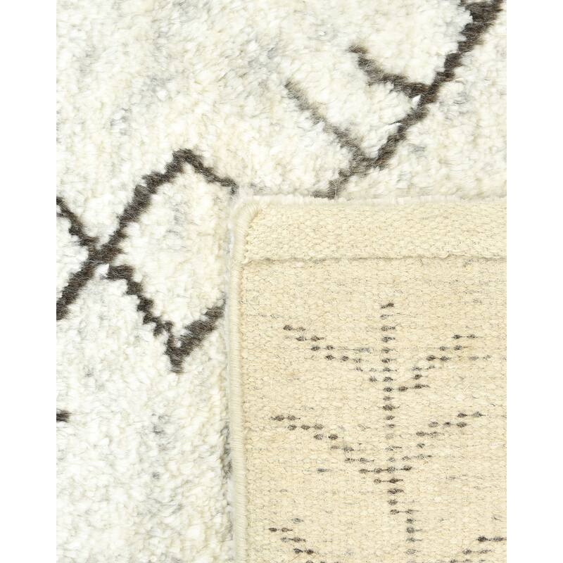 Oliver Bohemian Handmade Area Rug, Ivory