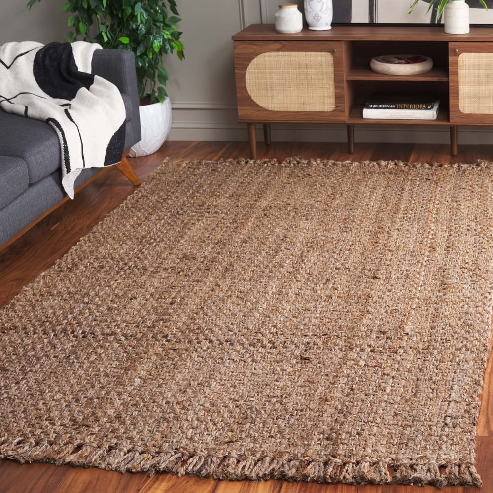 SAFAVIEH Handmade Natural Fiber Khloe Fringe Jute Rug