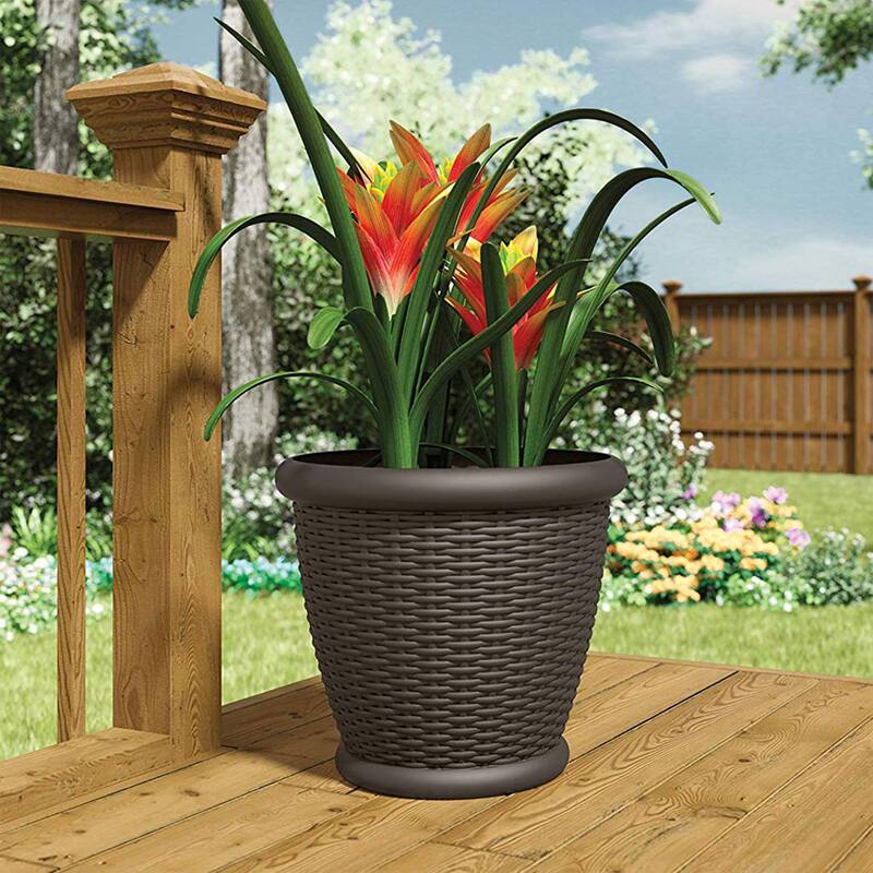 Suncast Willow 18" Diameter Decorative Wicker Patio Planter Pot, Java (2 Pack) - 3.15