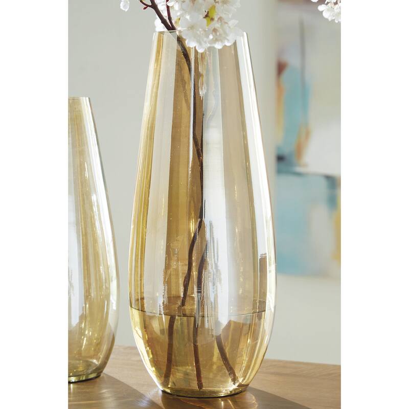 Signature Design by Ashley Rhettman Amber Vase