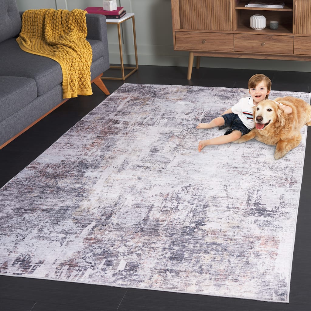 SAFAVIEH Santa Monica Lovisa Modern & Contemporary Rug