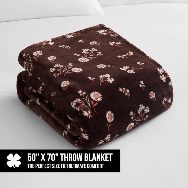 Lucky Brand Daisy Plush Throw Blanket
