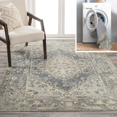 JONATHAN Y Shaii Distressed Medallion Low-Pile Machine-Washable Area Rug