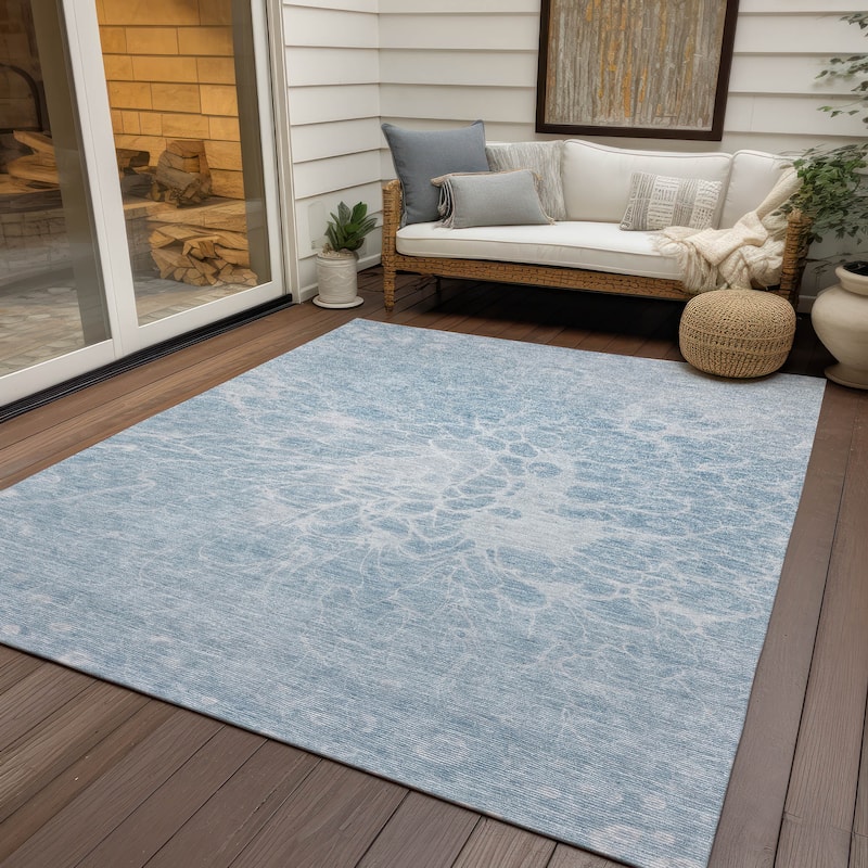 Machine Washable Indoor/ Outdoor Chantille Modern Vintage Floral Rug