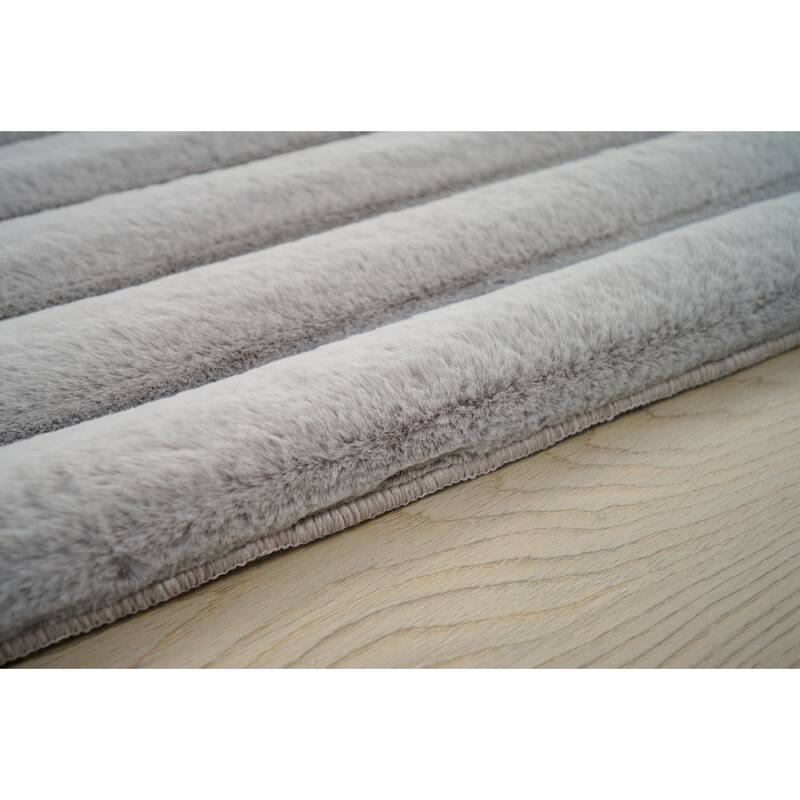 Madrid Collection Ultra Soft Ribbed Faux Fur Area Rug