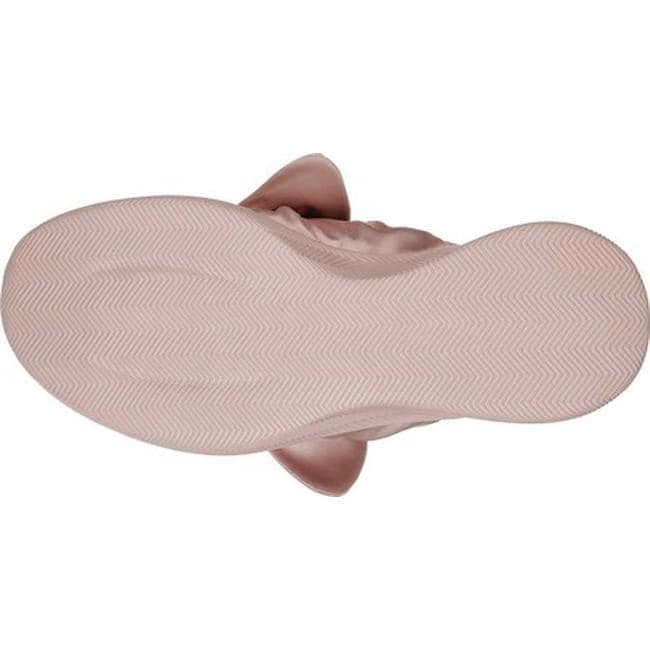 pink bow skechers
