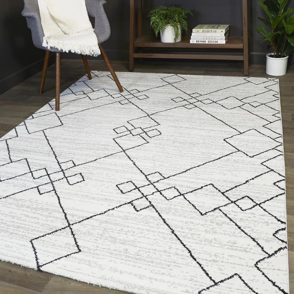 Alberto Transitional Geometric Area Rug