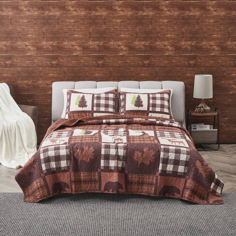 Premium Rustic Lodge All-Season Quilt Set - Chocolate / Green - King