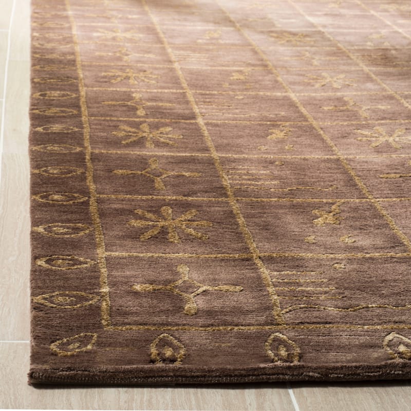 SAFAVIEH Couture Hand-knotted Tibetan Gundhilde Modern Wool Rug