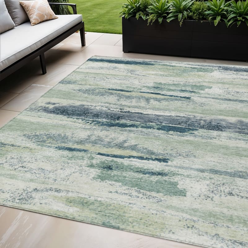 HomeRoots Abstract Transitional Rectangle Outdoor Rug - 5' X 8'