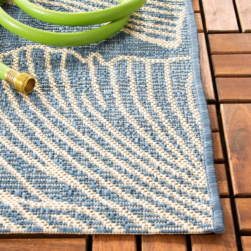 SAFAVIEH Courtyard Sepp Transitional Patio Backyard Rug