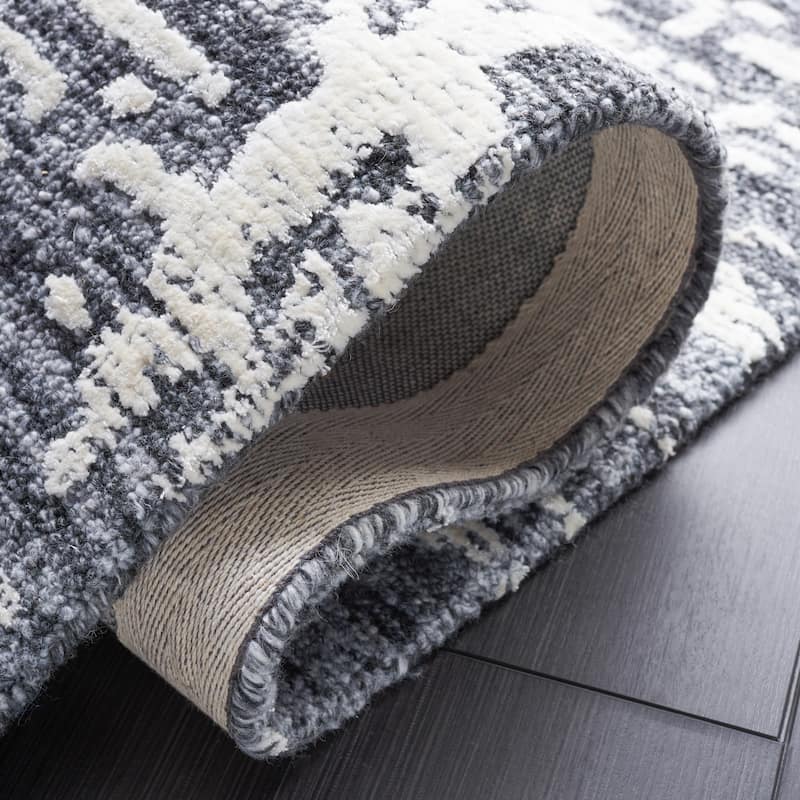 SAFAVIEH Handmade Soho Krystin Modern Abstract Rug