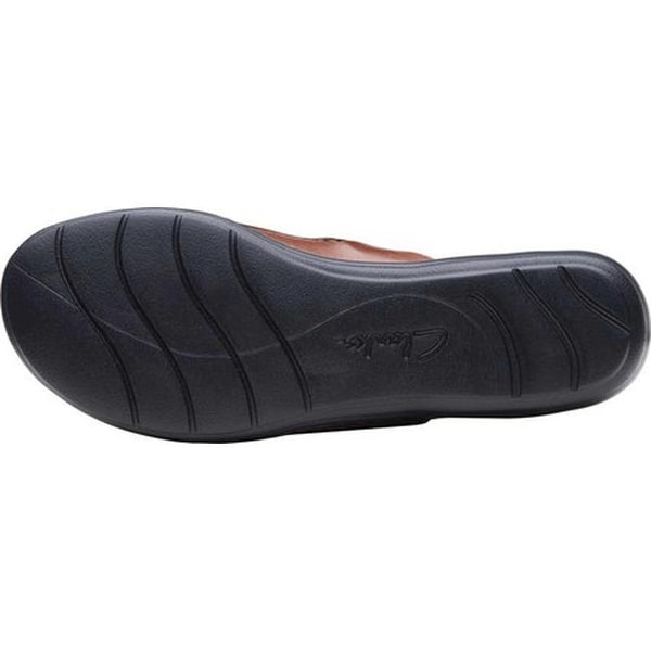 clarks leisa carly clog
