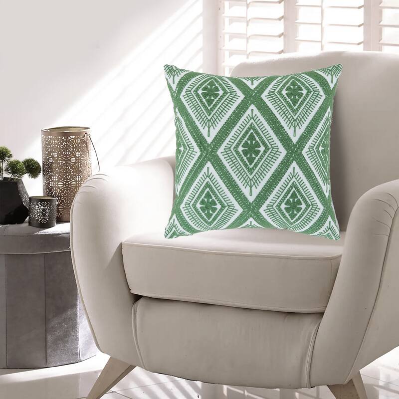 Valey 16 Inch Accent Pillow Set of 4, Indoor Outdoor, Diamond Green White