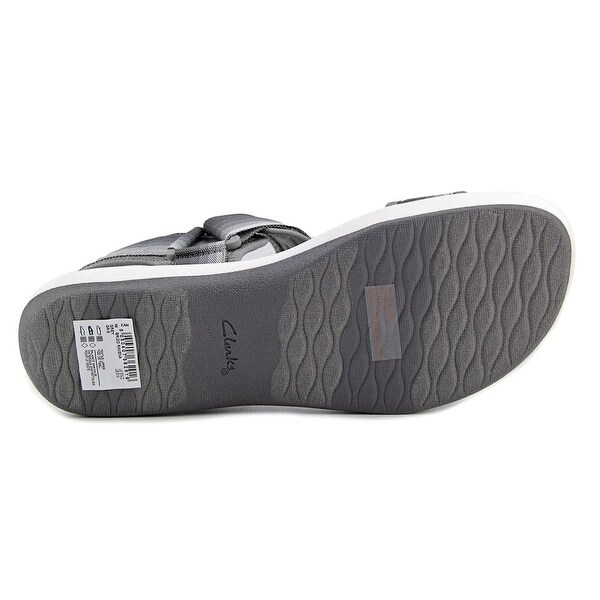 clarks brizo ravena