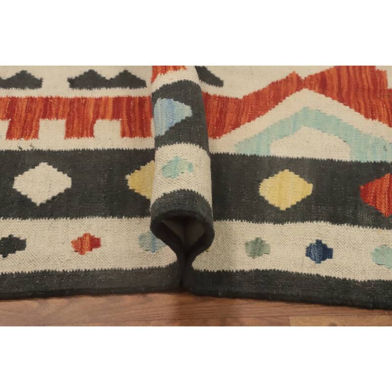 Hand Woven Southwestern Wool Blue Geometric Area Rug - 9' 9'' X 7' 7''