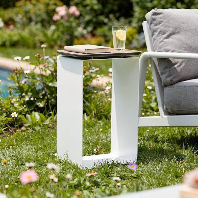 12" White And Brown Aluminum And Heavy Duty Resin Outdoor Side Table - White