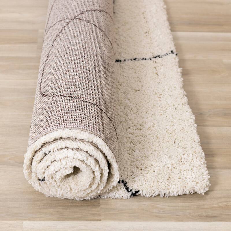 Miley Collection - Cream/Black Simple Shapes Rug