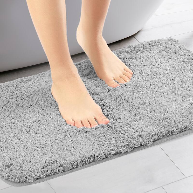 Bathroom Rug, Non Slip Extra Thick Microfiber Soft Plush Bath Mats Bathroom Mat - Grey - 20" x 32"