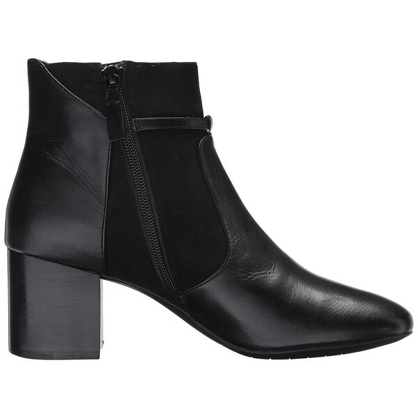 Paulina Grand Bootie 2024 www.thelordlovesyou