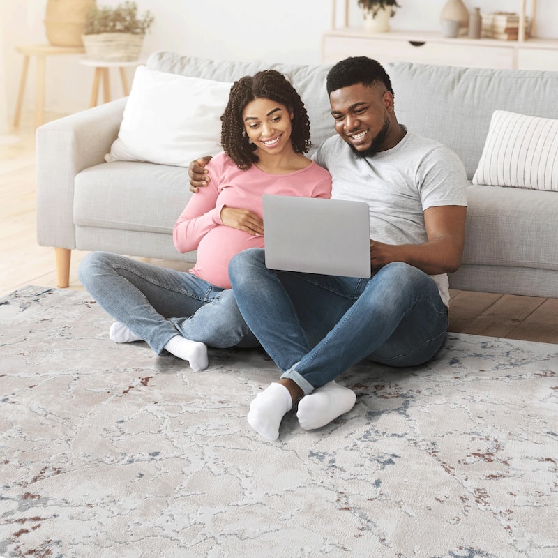 Abstract Area Rug - 8' x 10'