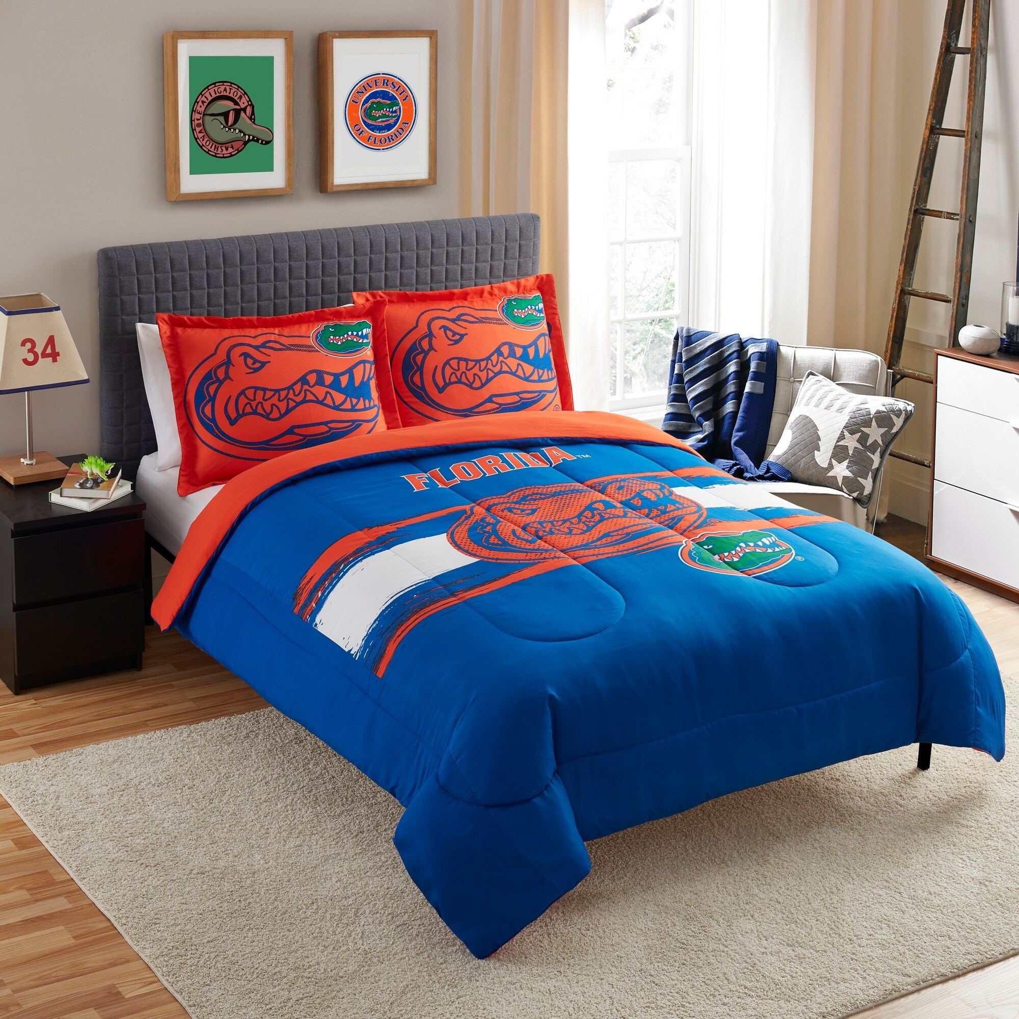 Florida Gators 5-Piece Queen Comforter Set – College Covers, Blue, New In Package