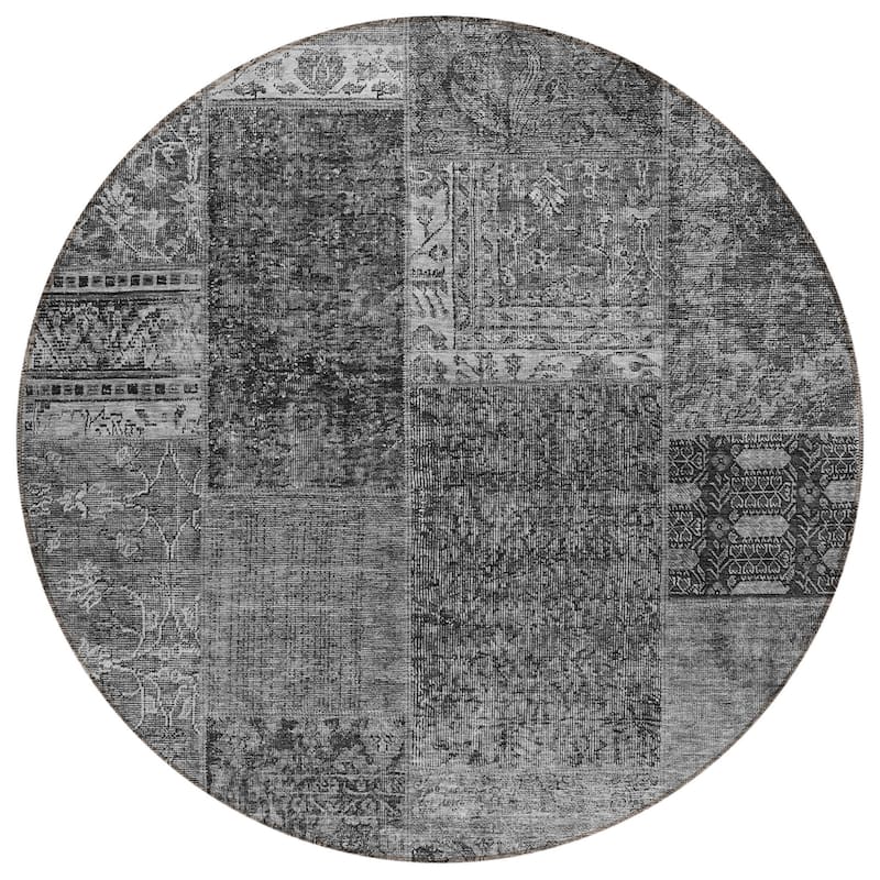 HomeRoots Patchwork Transitional Rectangle Outdoor Rug