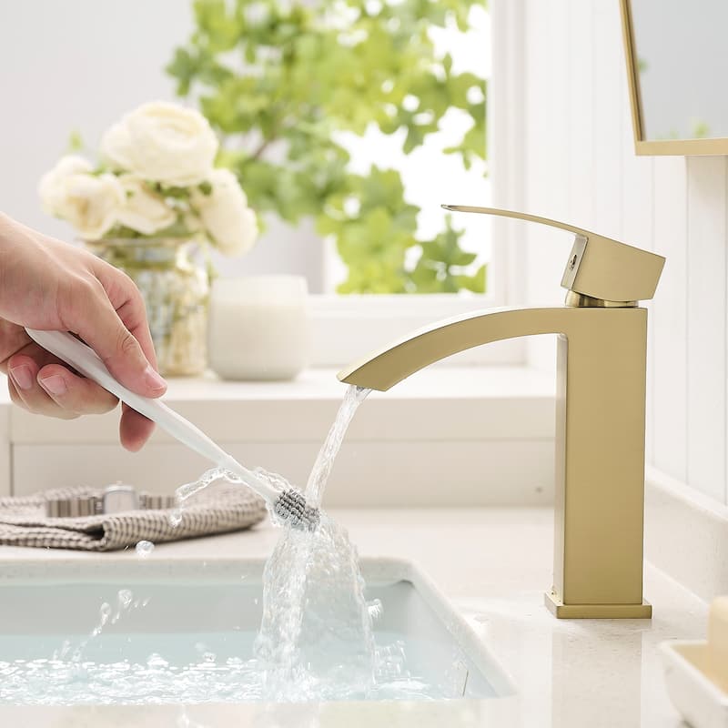 Brushed Gold Bathroom Faucet,Faucet For Bathroom Sink,Single Hole Bathroom Faucet Modern Single Handle Vanity Basin Faucet