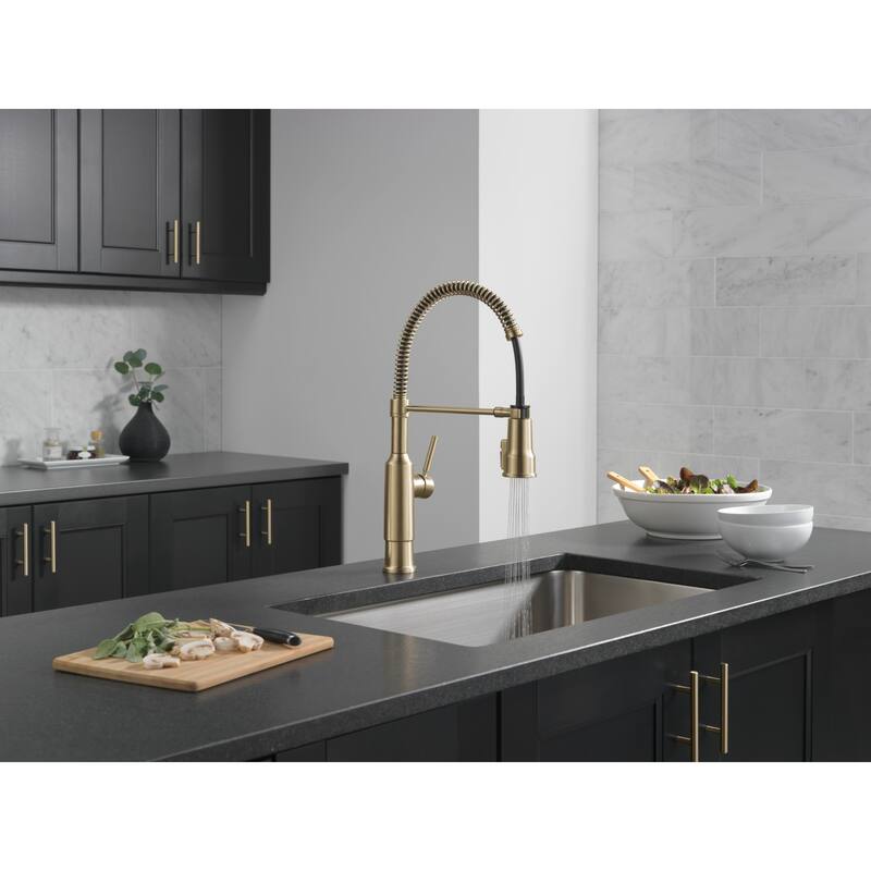 Delta Theodora 1.8 GPM Single-Handle Pull-Down Pre-Rinse Kitchen