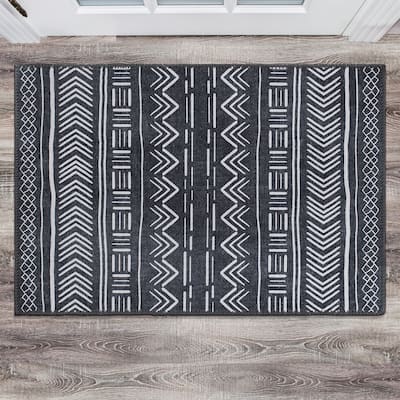Contemporary Geometric Bohemian Machine Washable Area Rug