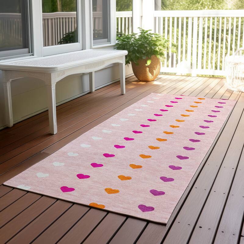 Machine Washable Indoor/ Outdoor Modern Hearts Chantille Rug - Pink - 2'3" x 7'6"