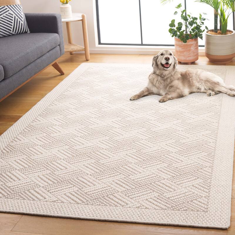 SAFAVIEH Palm Beach Milly Contemporary Wool Rug