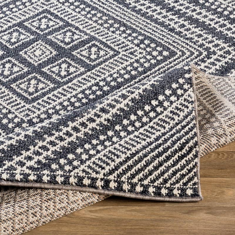 Surya Rosie Indoor/ Outdoor Moroccan Diamond Area Rug
