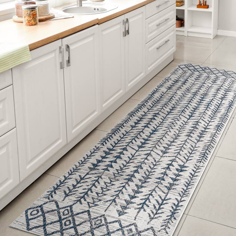 JONATHAN Y Sukie Bohemian Geometric Indoor/Outdoor Area Rug