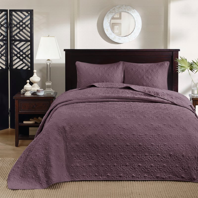 Madison Park Mansfield Reversible Oversized 3-piece Solid Texture Bedspread Quilt Set with Matching Shams - Purple - King