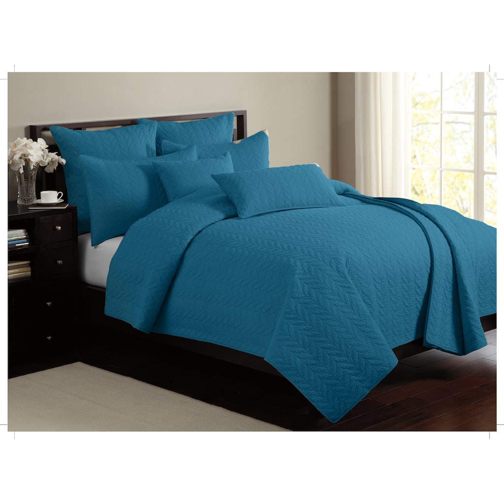 Gouchee Home Leaf Solid Quilt Quen Set