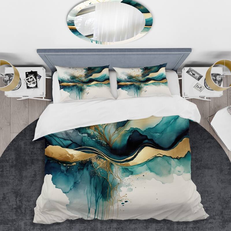 Designart "Teal And Gold Abstract Expression III" Turquoise Modern - Bed Cover Set With Shams