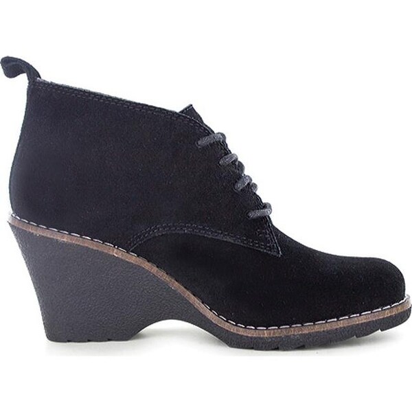 white mountain lambert wedge bootie