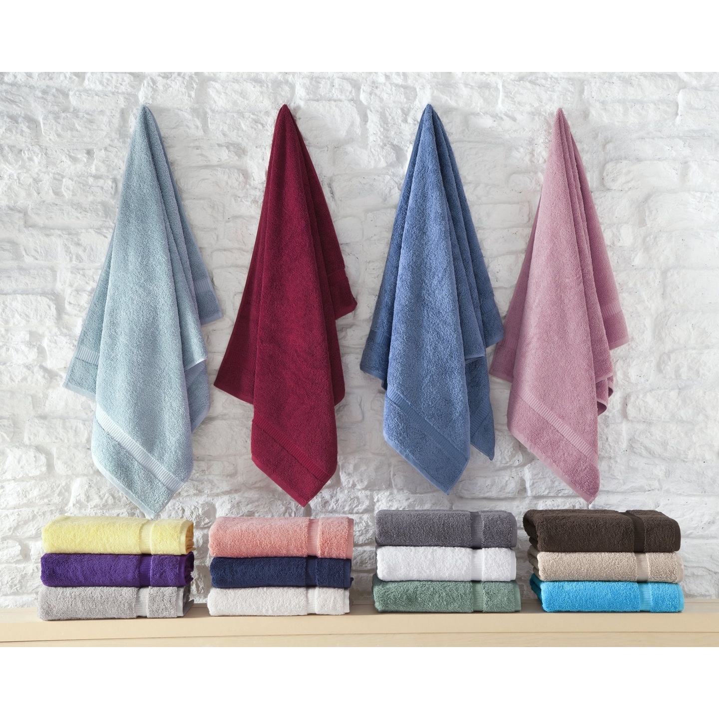 https://ak1.ostkcdn.com/images/products/is/images/direct/fd167586ff1b58c5a77d4dc7e970eb1d35265150/Royal-Turkish-Cotton-Towel-Soft-and-Luxury-700-GSM-Bath-Towels-Set-of-4.jpg