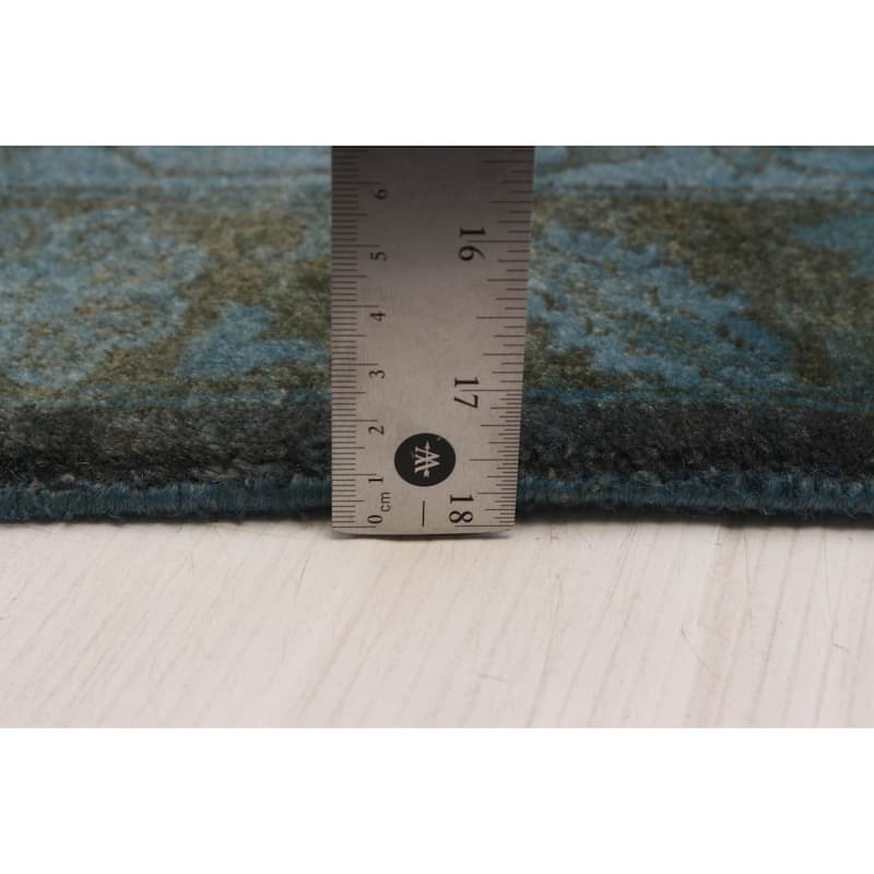 ECARPETGALLERY Hand-knotted Vibrance Light Denim Blue Wool Rug - 6'1 x 8'5
