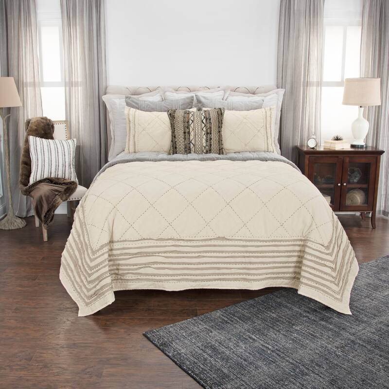 Lyric Hand Quilted Cotton Sham in Natural