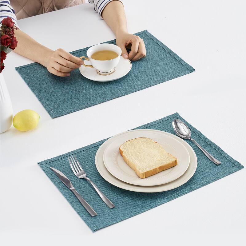 Linen Placemats Set of 4, Heat Resistant Dining Table Place Mats , Machine Washable