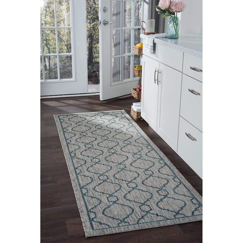Colonnade Transitional Geometric Indoor/Outdoor Area Rug