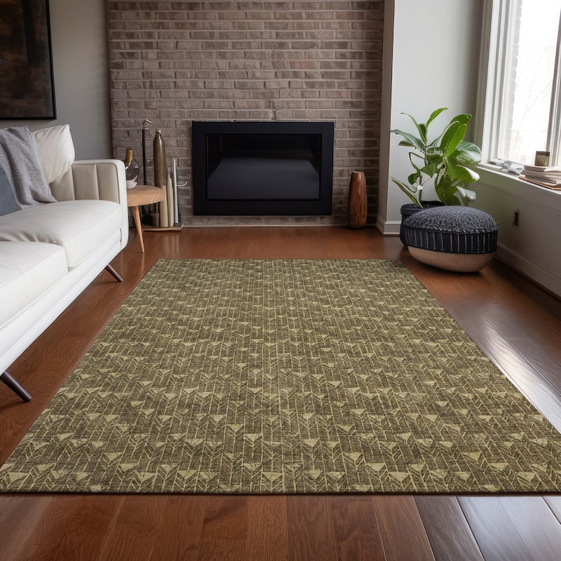 Machine Washable Indoor/ Outdoor Arrows Chantille Rug