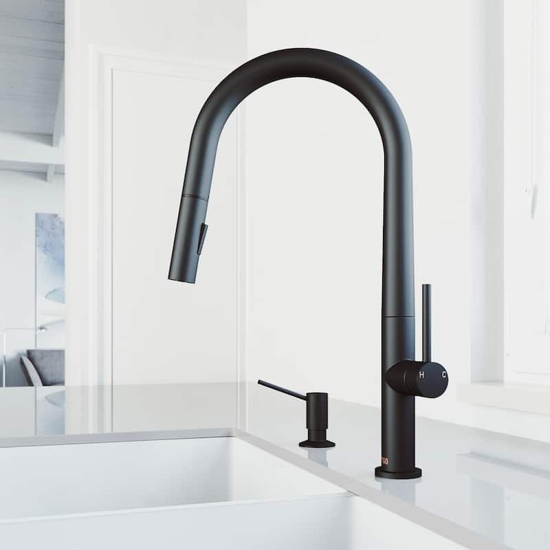 VIGO Greenwich 18" H Single Handle Pull-Down Sprayer Kitchen Faucet